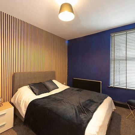Lovely 2-Bed Apartment In Blackpool Secret House ภายนอก รูปภาพ