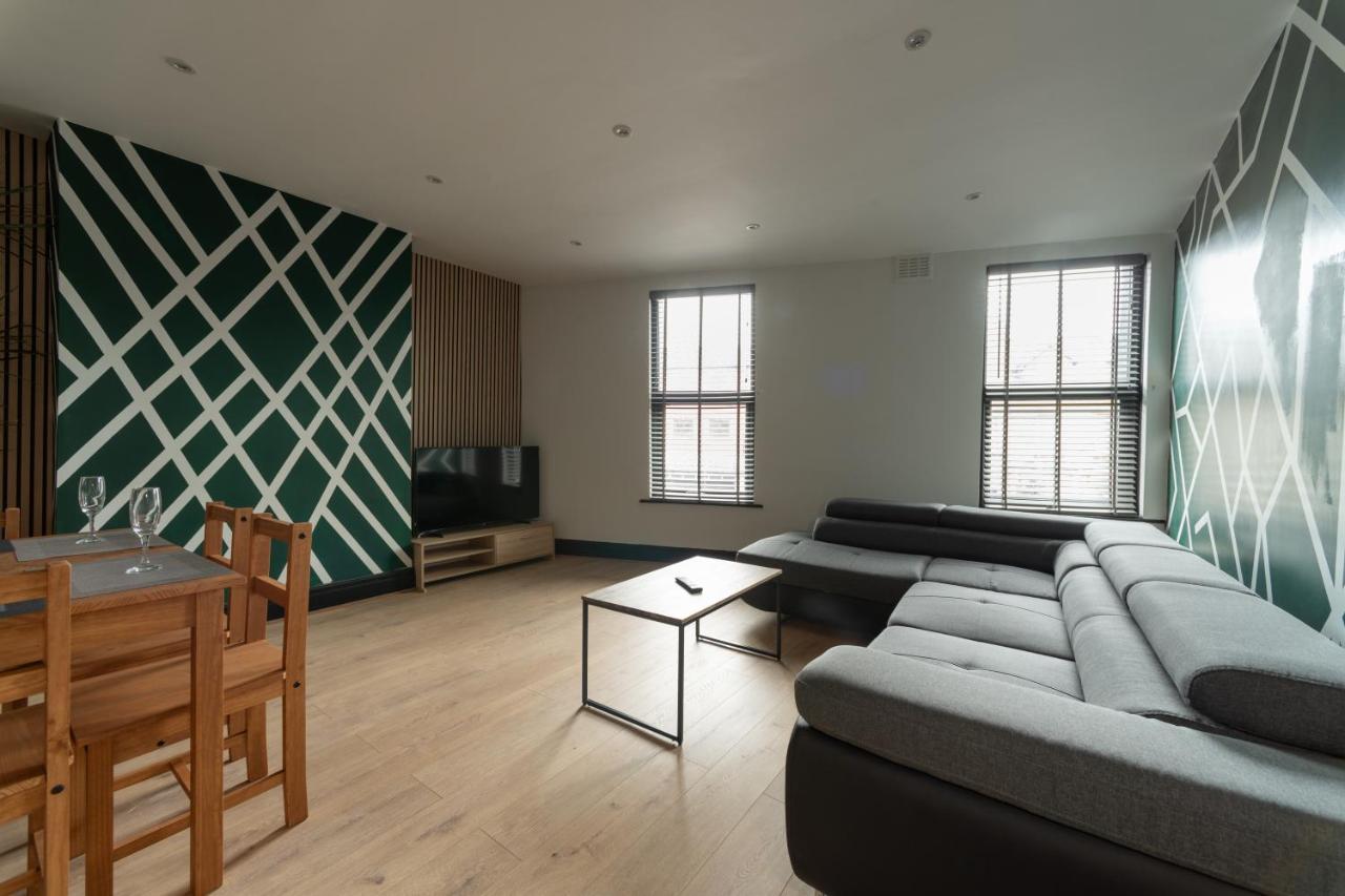 Lovely 2-Bed Apartment In Blackpool Secret House ภายนอก รูปภาพ